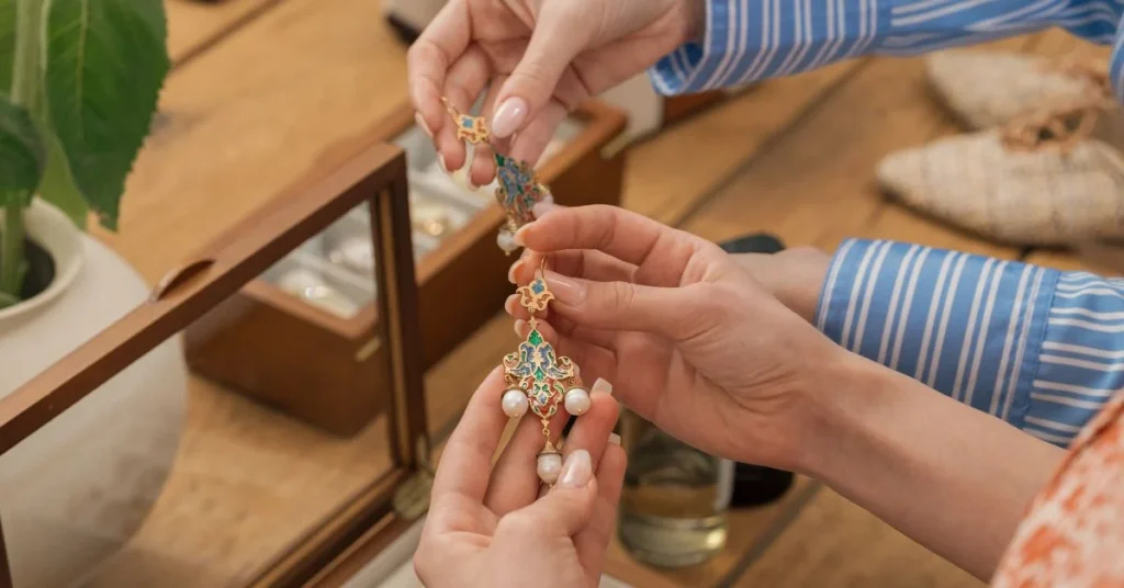 Anniversary Jewelry Gifts