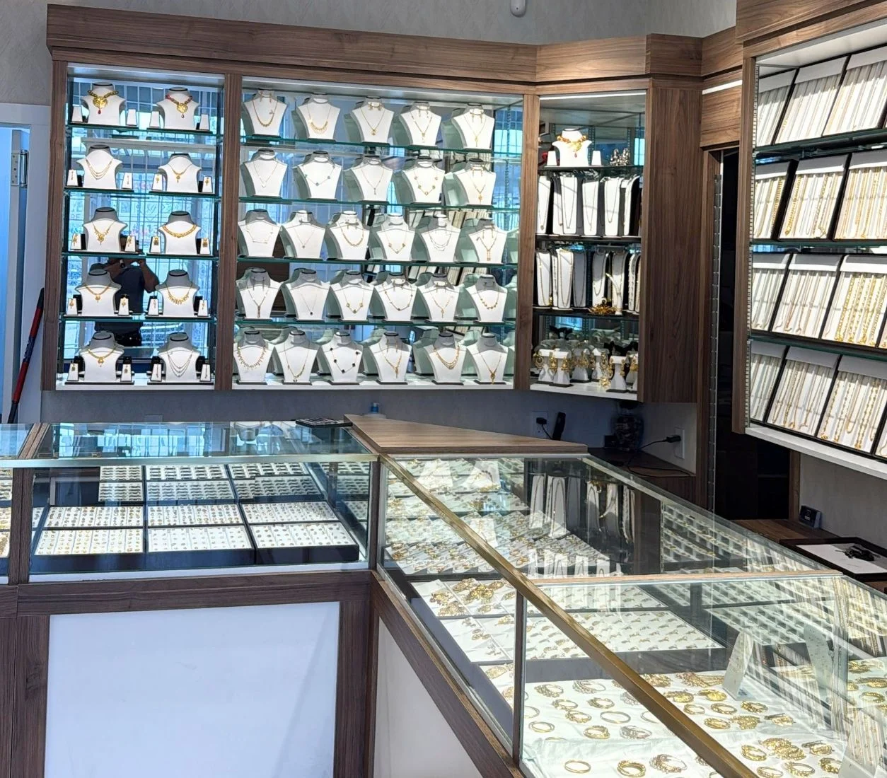 Indian gold jewellery collection at Bharat Jewellers Calgary AB