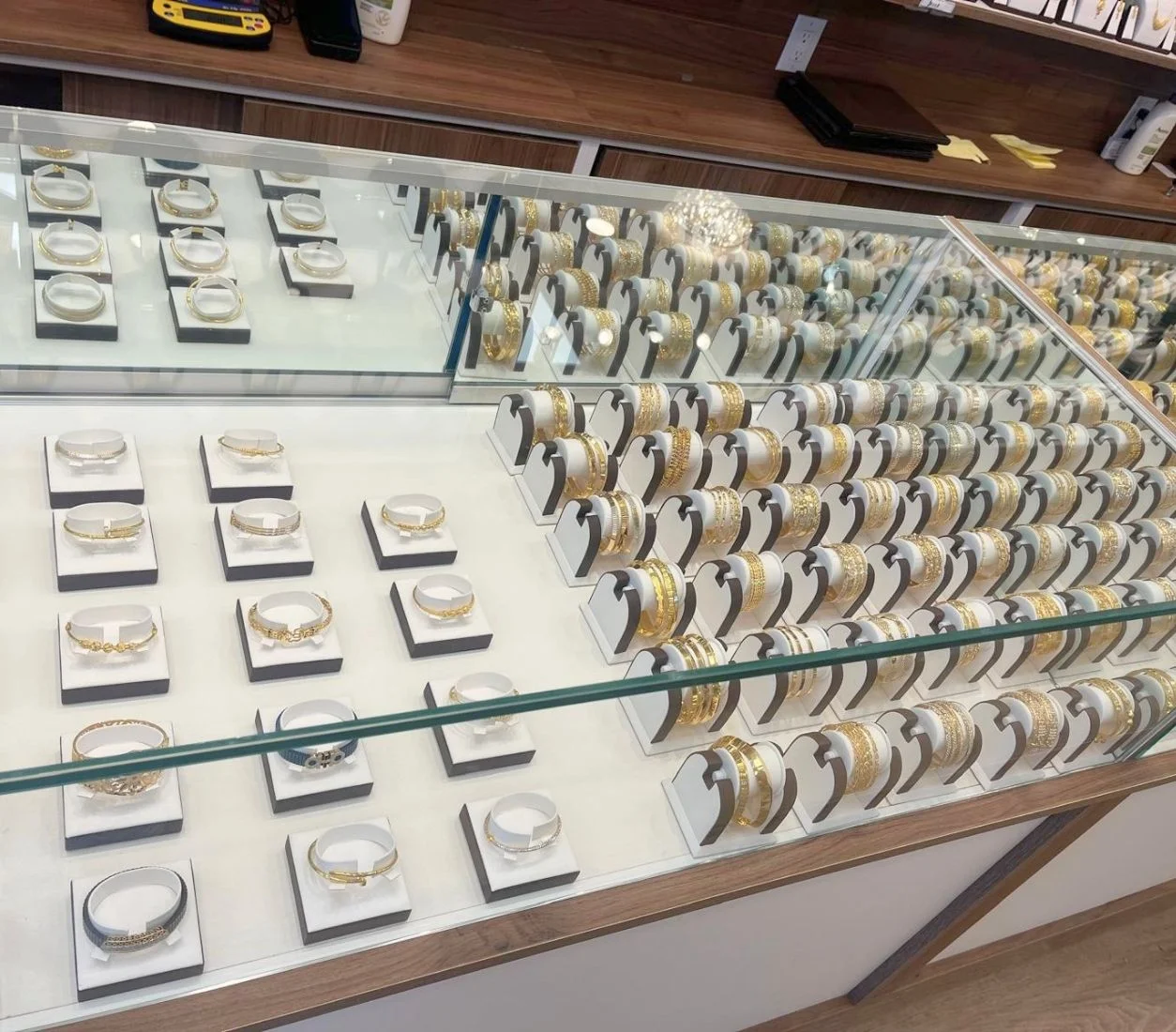 Indian gold jewellery collection at Bharat Jewellers Edmonton AB