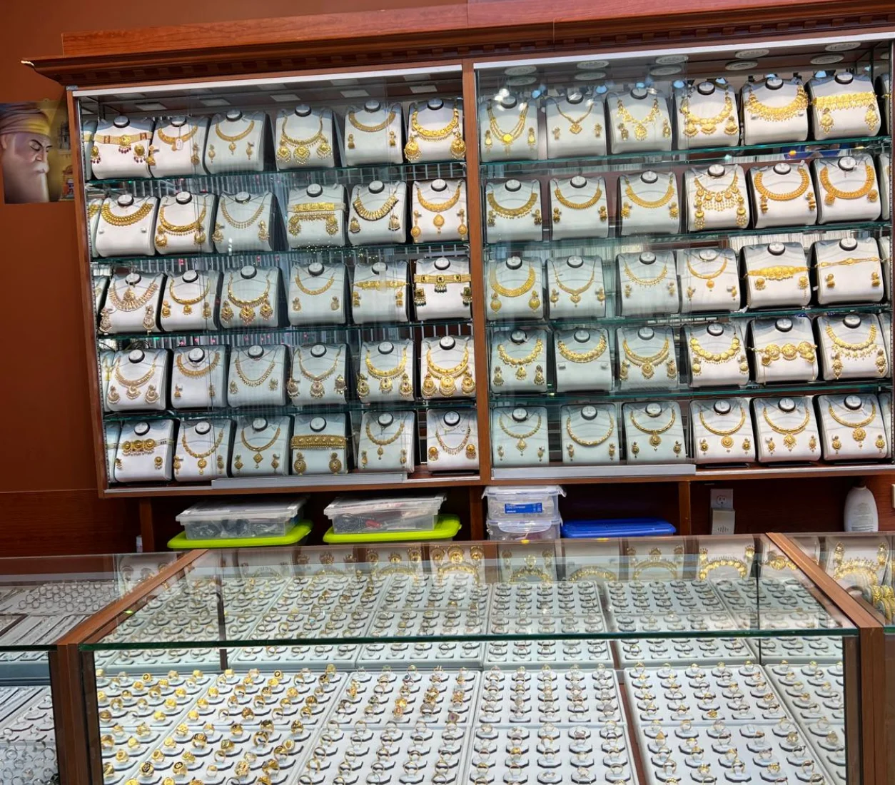 Bridal and diamond jewellery display at Bharat Jewellers Surrey BC