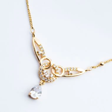 Shop for gold jewellery near me